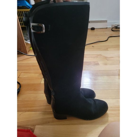 Valdini Black Suede Knee-High Boots – Size 8 | Riding Style - Picture 2 of 4